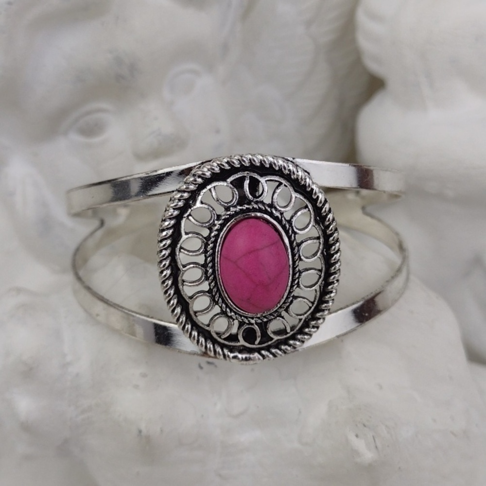 🌻3 For $15 Silver-Tone Hot Pink Stone Cuff Bracelet